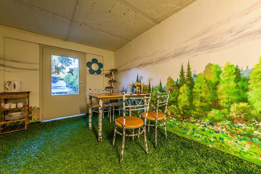 City Center Garden Camping Tallinn Eksteriør billede
