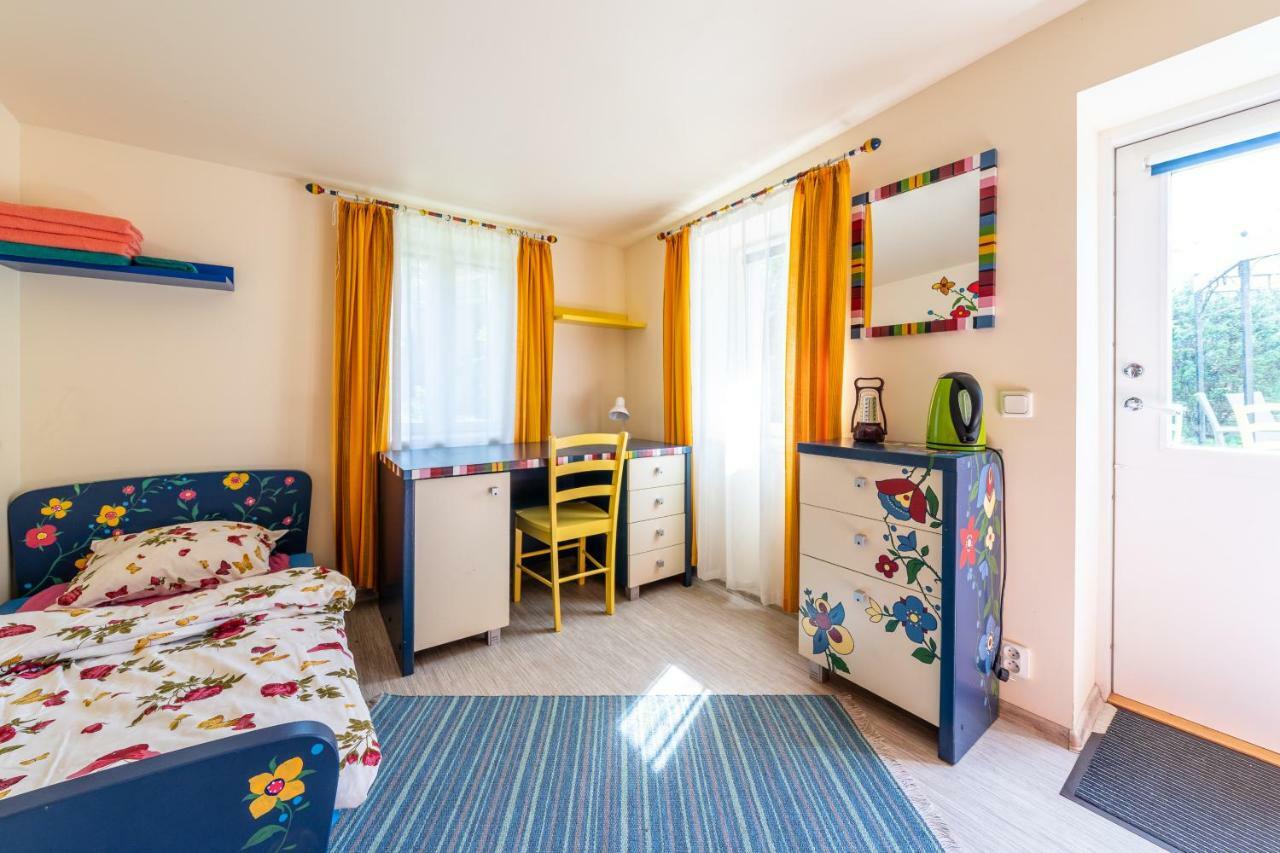 City Center Garden Camping Tallinn Eksteriør billede