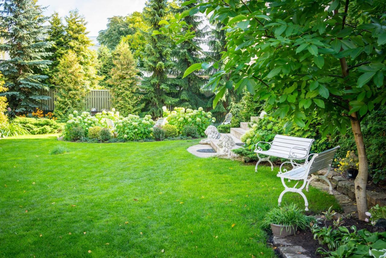 City Center Garden Camping Tallinn Eksteriør billede
