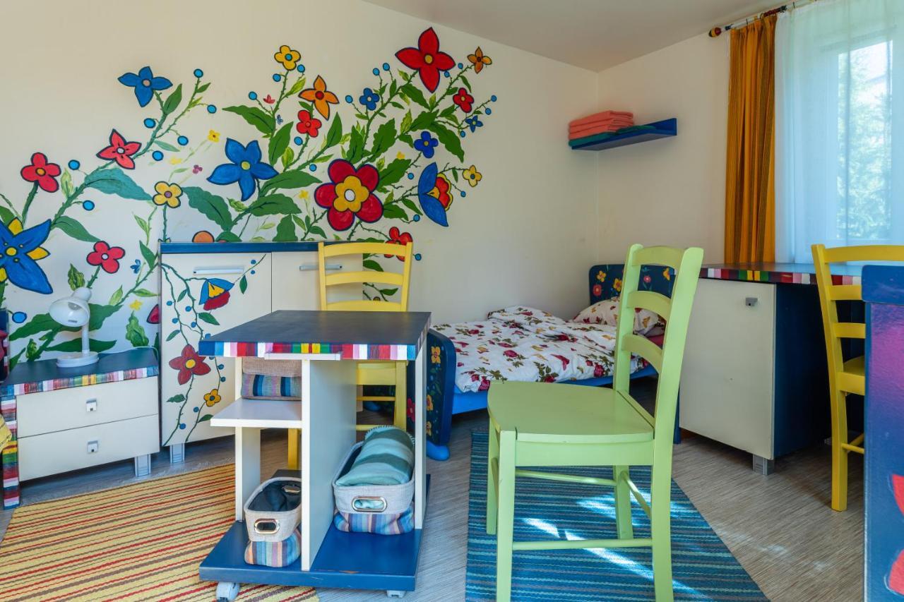 City Center Garden Camping Tallinn Eksteriør billede