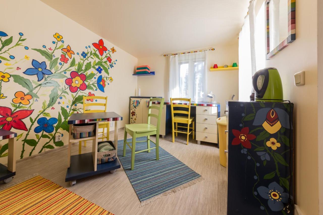 City Center Garden Camping Tallinn Eksteriør billede